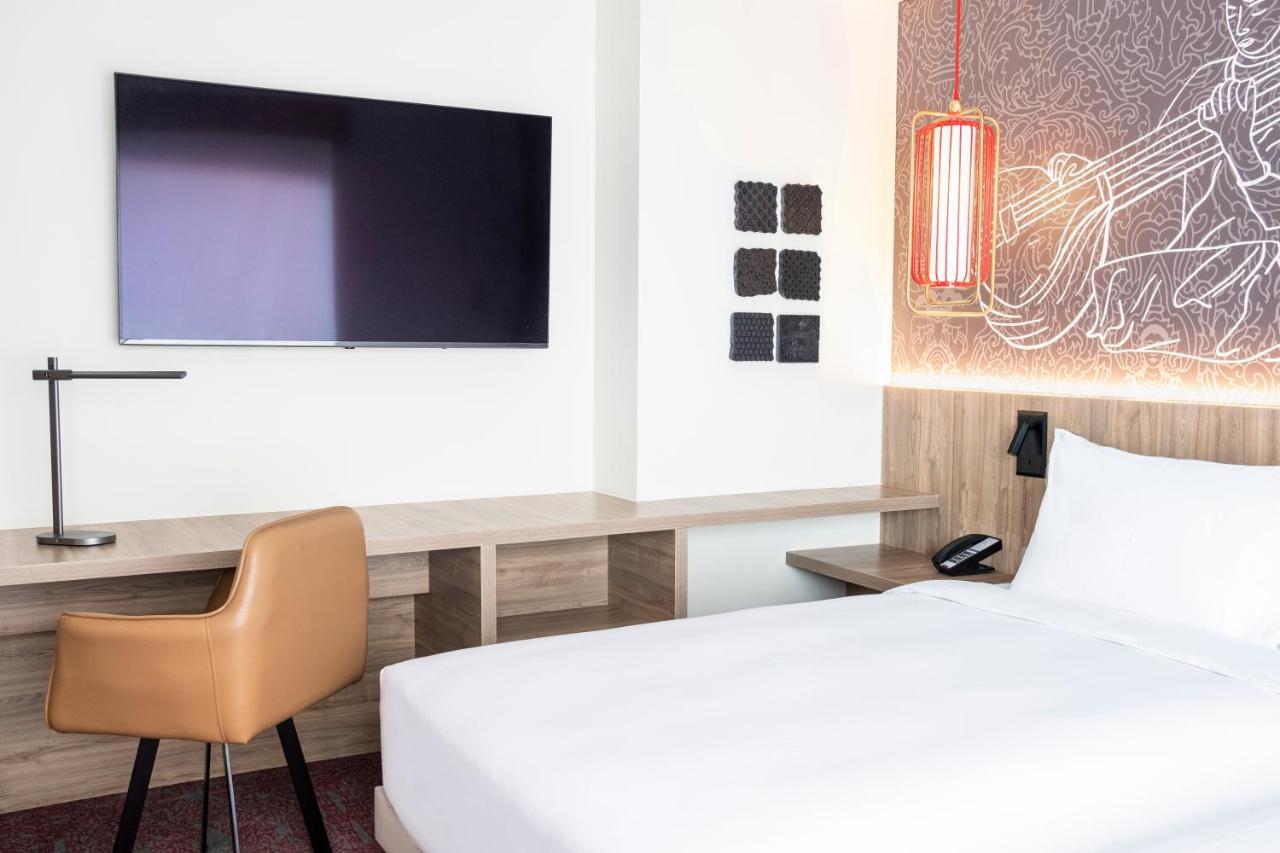 Hyatt Centric Soalteemode Kathmandu Hotel Kültér fotó