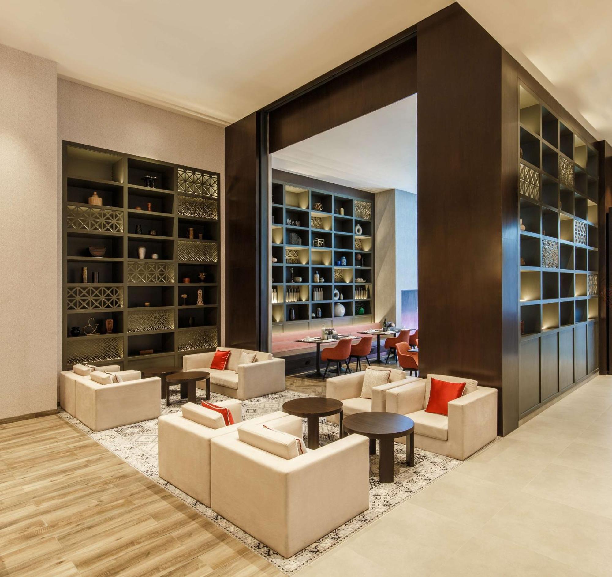 Hyatt Centric Soalteemode Kathmandu Hotel Kültér fotó